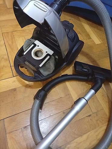 samsung do 250 evra: Vox usisivač sa kesom – klasični „canister“ model. platnena vreća — 3