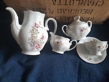 tea pec nova: Porcelanski komplet za čaj/kafu – 6 šoljica sa tacnama + bokal — 1