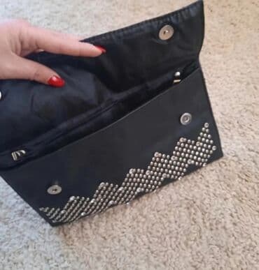 Torbe: Elegantna torbica, Bershka, Materijal: Veštačka koža, Polyurethane — 2