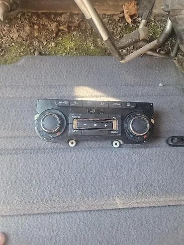 KONZOLA DIGITALNE KLIME SKODA OCTAVIA | Konzola digitalne klime
