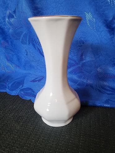 igracke od kestena: Vaza nova Apro porcelan iz 70ih.godina. Vaza nova,bez ostecenja,sve — 4