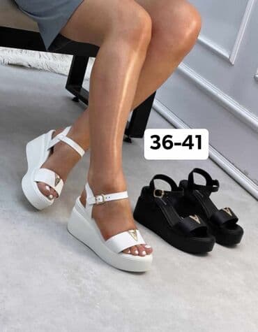 liu jo mokasine zenske: Sandals, 41 — 4