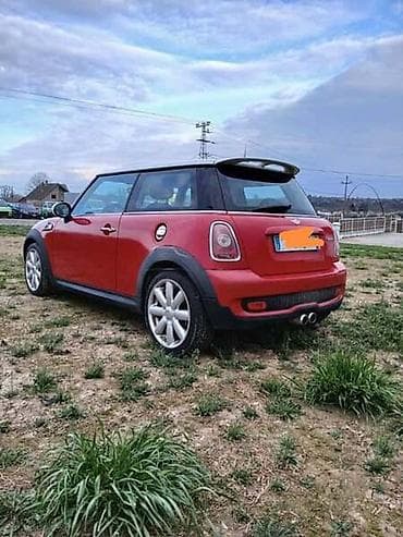 mini moris crveni: DELOVI ZA MINI COOPER S 2008. GOD. | MINI COOPER S R56 Polovni — 3