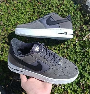 Nike Force
3350 din
36-46
PR🍀