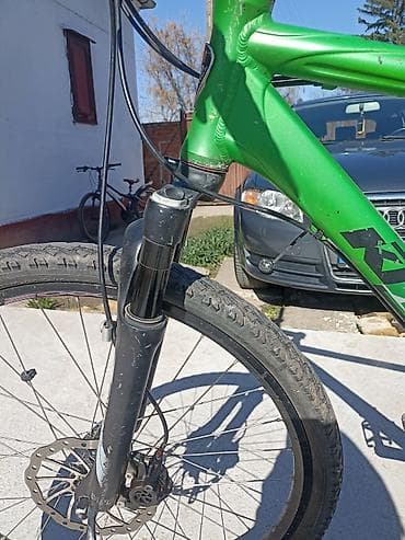 masa i medved: Planinski bicikl 26" - Ram od aluminijuma, zavareni spojevi, zelena — 1