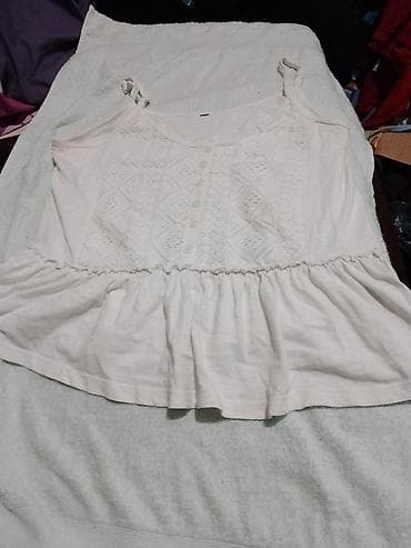 Ženska letnja majica/top na bretele, bela/ekru boje. - Materijal