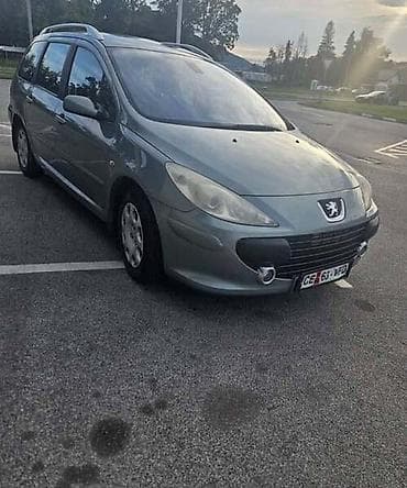 alnaser za pezo 307 cena nov: BRANIK FAR KRILO, HAUBA ZA PEUGEOT 307 | Originalni polovni — 4
