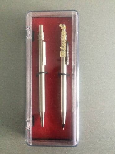 zenski kaiševi i pojasevi: Hemijska olovka i patent olovka Luxor 1400 — 2