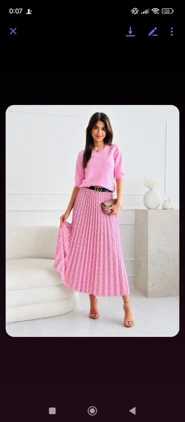 Skirts: Suknje 2100

pp17 — 2