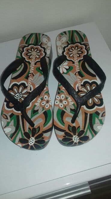 opposite papuce sa krznom: Flip-flops, Ipanema, 39 — 1
