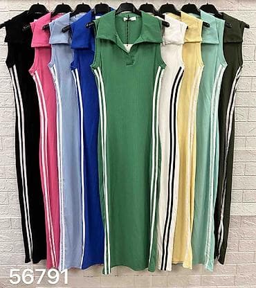 elisabetta franchi haljine: ✅Ribana midi haljina bez rukava sa sportskim detaljima
✅2000 din — 10