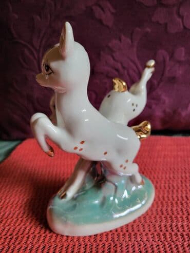 Figurice i makete: Figura nova porcelanska vintaz. Visina. 16cm — 7