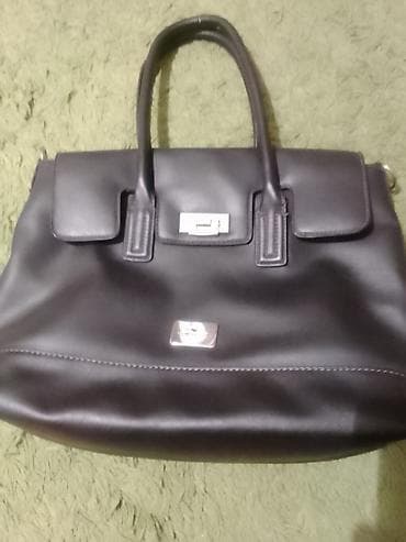 Crna markirana tasna