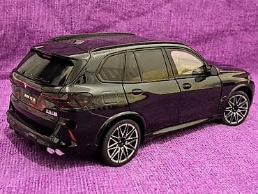 kinder joy figurice: BMW X5M G05 LCI 1:18 / Black / NOVO! Model BMW X5M G05 LCI — 3