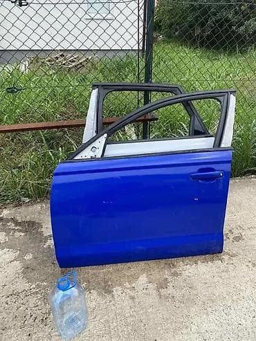 auto plac sirena: AUDI A6 C7 ULTRA PREDNJA DESNA VRATA PLAVA BOJA | Audi delovi zemun — 1