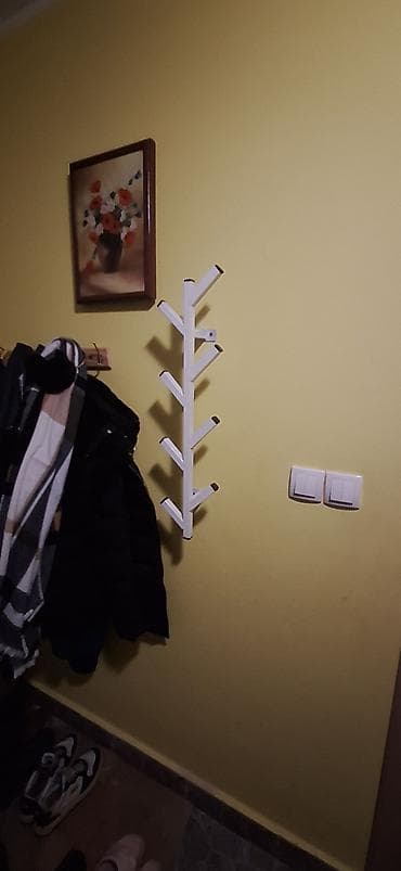 mehanizam za stolicu: Zidni čiviluk „grana“ – minimalistički držač za hodnik - Materijal — 2