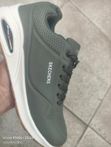 Personal Items: Skechers cena 3300 din — 8