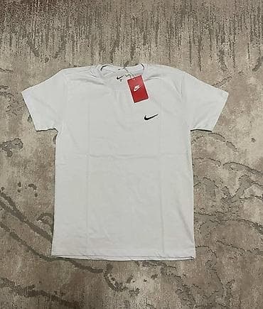 atlet majice muske: Muške majice vezen znak S M L XL 2XL Cena 1800 dinara — 2