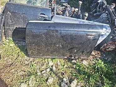 AUDI A6 C6 4F PREDNJA LEVA VRATA CRNA BOJA | vrata su ne ostecena