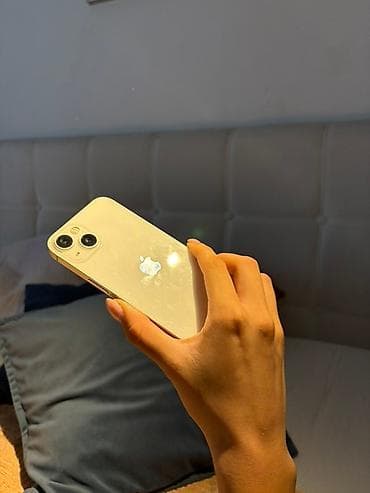 📱✨ iPhone 13 • 128GB • Bela boja ✅ Odlično stanje – nošen sa zaštitom na lalafo.rs 📱✨ iPhone 13 • 128GB • Bela boja ✅ Odlično stanje – nošen sa zaštitom