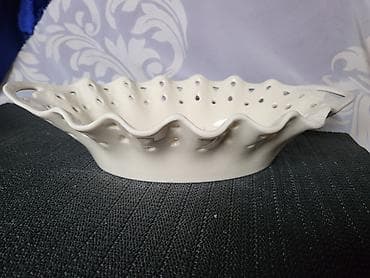 cinije sa drvenim postoljem: Porcelanska vintaz cinija. Porcelanska univerzalna cinija — 10