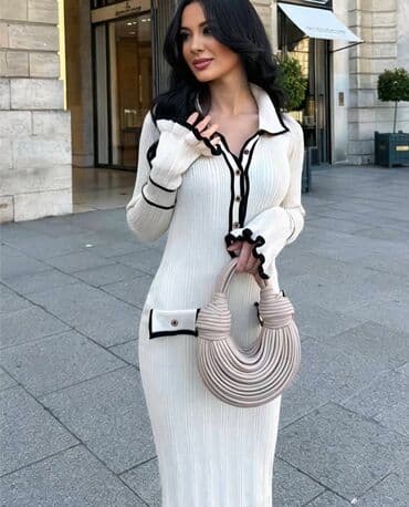 Women's Clothing: 2300 — 9