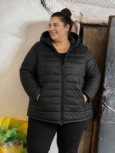 ves 11109: Ženske plus size jakne i prsluci – lagani, topli i praktični - Kratka — 1