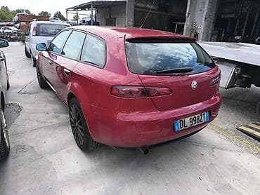auto oglasi београд: DELOVI ZA ALFA ROMEO 159 2008. GOD. | Alfa Romeo 159 kompletan auto — 1