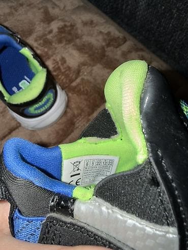 patike najke cena: Dečije patike Skechers Slip-ins - Model: Skechers Slip-ins (potpisano — 7