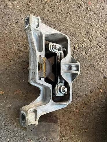 oglasi za motore: Universal auto — 3