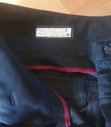 pantalone 38: Cigaret model, crne klasicne pantalone ravne kraci model, broj 38  — 5