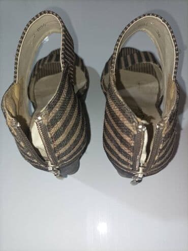 baletanke sa kaišem: Sandals, 39 — 3