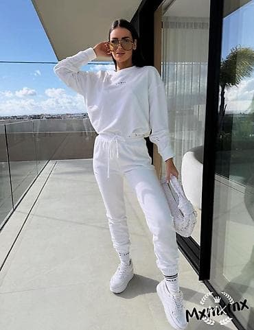 parfemi si: Komplet trenerka – 3000 din - Dvod elni set: dukserica dugih rukava + — 3