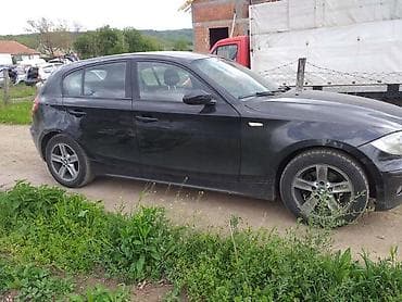 sm auto varvarin: BMW SERIJA 1 - KOMPLETAN AUTO U DELOVIMA | Svi originalni delovi   — 1