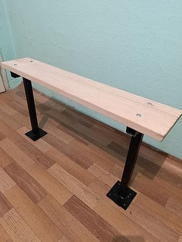 Dušeci: Klupa od drveta i metala – minimalistički dizajn - Sedište: masivna — 2