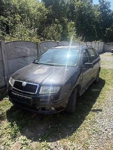 ŠKODA FABIA 2005. GOD. - KOMPLETAN AUTO U DELOVIMA | prodaja