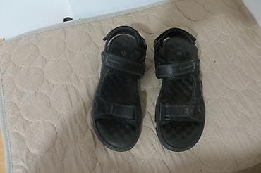pull and bear sakoi: MUSKE SANDALE, br 44 28cm materijal koza, anatomsko meko unutrasnje — 2