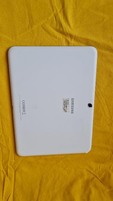 Modems, Broadband & Networking: Samsung Galaxy Tab 4 – 10.1 inča, belo kućište. - Ekran: 10.1" TFT — 9