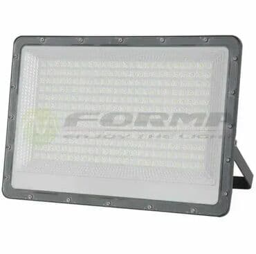 tobogan za decu polovan: Jačina: 200W Izvor svetla: Integrisani LED Jačina svetla: 90lm/W Boja — 1