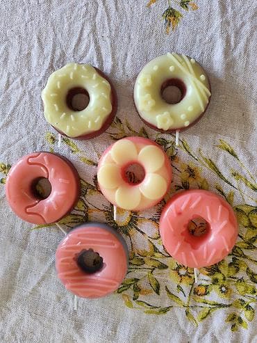 Dekorativne sveće u obliku mini krofni - Ručno rađene, realističnog