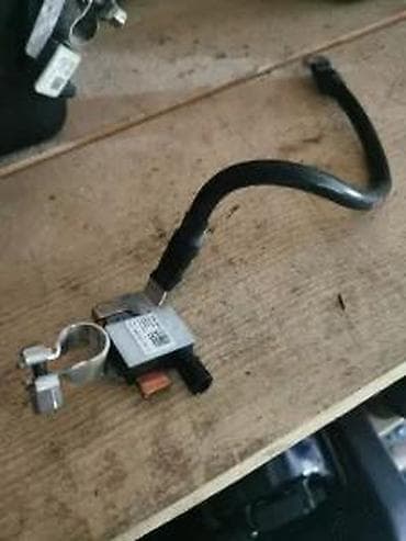 alternator: KLEMA. A4 B9, A5. 17-24. 8S0915181C | Klema — 1