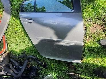 grejalica za auto uradi sam: VRATA ZA VOLKSWAGEN GOLF 5 | Moguce licno preuzimanje ili slanje — 2