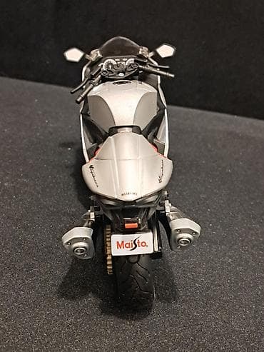 dvorac sator za devojcice: Model SUZUKI HAYABUSA 2022 - 1:12 - NOVO NOVO! Vrhunski odradjen — 8