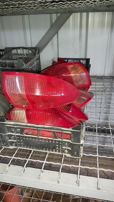 led oci za auto: ALFA ROMEO 147 STOP SVETLA RESTAJLING | Vise komada u ponudi cena po — 2