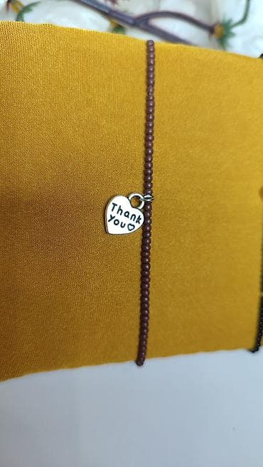 dzepni sat cena: Minimalistička narukvica sa perlama i priveskom „Thank you” - Tanak — 3