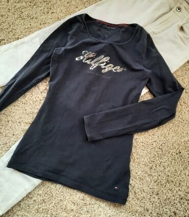 Tommy Hilfiger tanki duks ili majica dugi rukav. Pamučni materijal na lalafo.rs Tommy Hilfiger tanki duks ili majica dugi rukav. Pamučni materijal