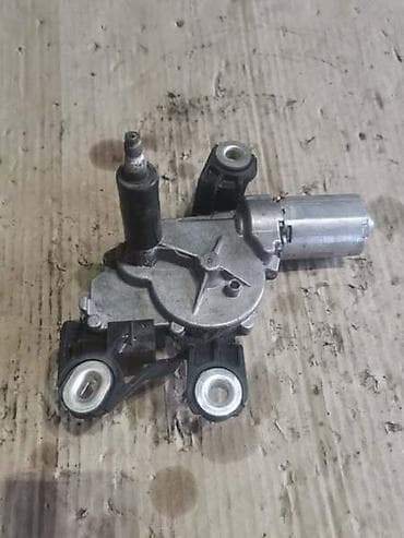 MOTORIC ZADNJEG BRISAČA ZA VOLKSWAGEN GOLF 5 OD 2003. DO 2009. GOD. |