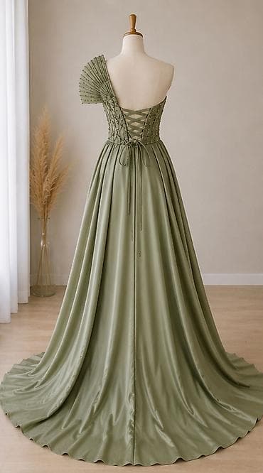 elegantne sandale na stiklu: Elegantna večernja haljina S/M– maslinasto zelena - Kroj: asimetrični — 5