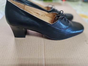 bata zenske sandale: Klasične ženske cipele na potpeticu – Gepard Shoes - Boja: crna - — 2