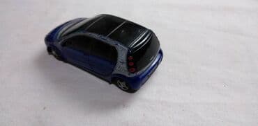 paklene ulice 5: Autic Smart Forfour oko 1:50(7,3 cm.)China plasticni malo izgreban — 3